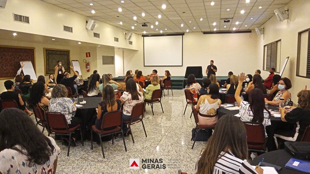 O encontro contou com a participação dos diretores de pessoal das 47 SREs do Estado. Foto: Matheus Oliveira